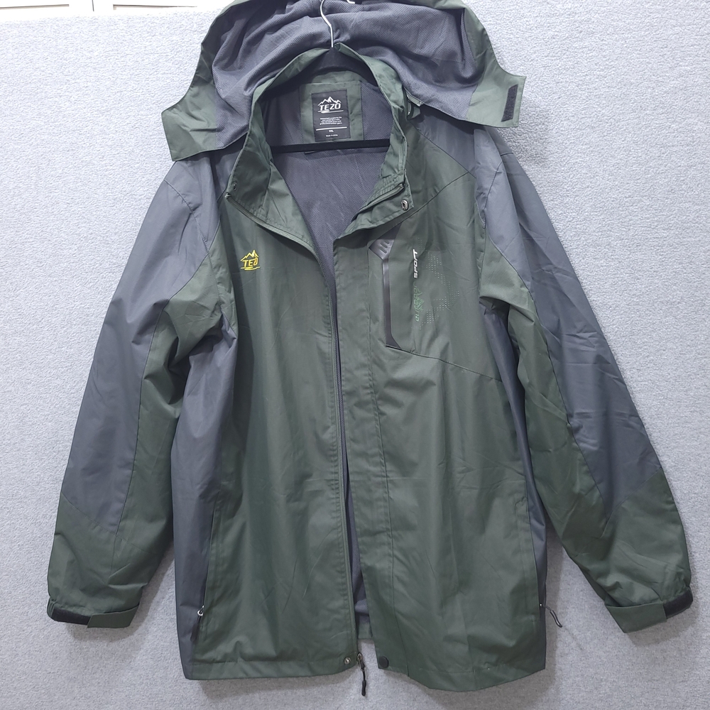 Ski Jacket - Picture 2 of 9